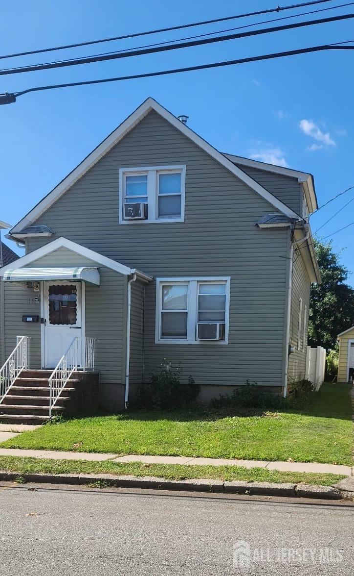 Grant Ave, Carteret, NJ 07008