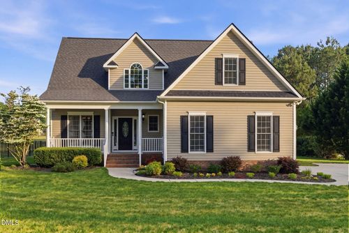 85 Glen Oaks Dr, Youngsville, NC, 27596-7405 | Card Image