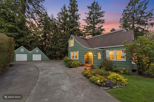 983 14th St, Fortuna, CA, 95540-2117 | Card Image