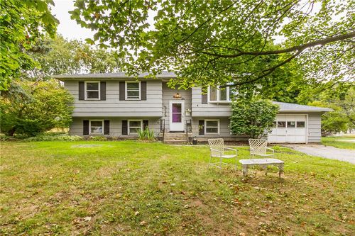 106 Cobleskill Dr, Greece, NY, 14626-4042 | Card Image