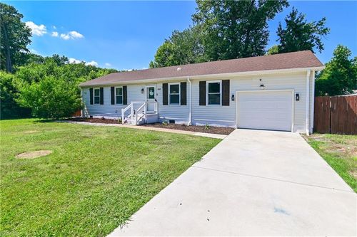 2845 Lambert Trl, Chesapeake, VA, 23323-2301 | Card Image