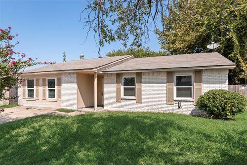 417 Green Canyon Dr, Mesquite, TX, 75150-4520 | Card Image
