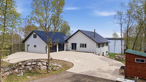 37426 Rocky Rd, Ogema, MN, 56569-9701 | Card Image
