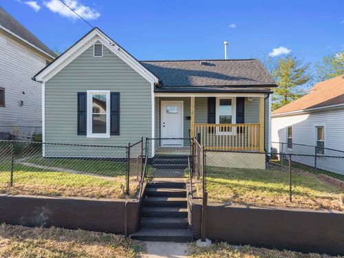 1224 Stewart Ave Se, Roanoke, VA, 24013-1530 | Card Image