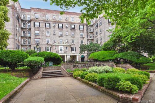 4k-30-47 Hobart St, Woodside, NY, 11377-1434 | Card Image