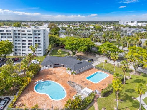 b802-9143 Sw 77th Ave, Miami, FL, 33156-7655 | Card Image