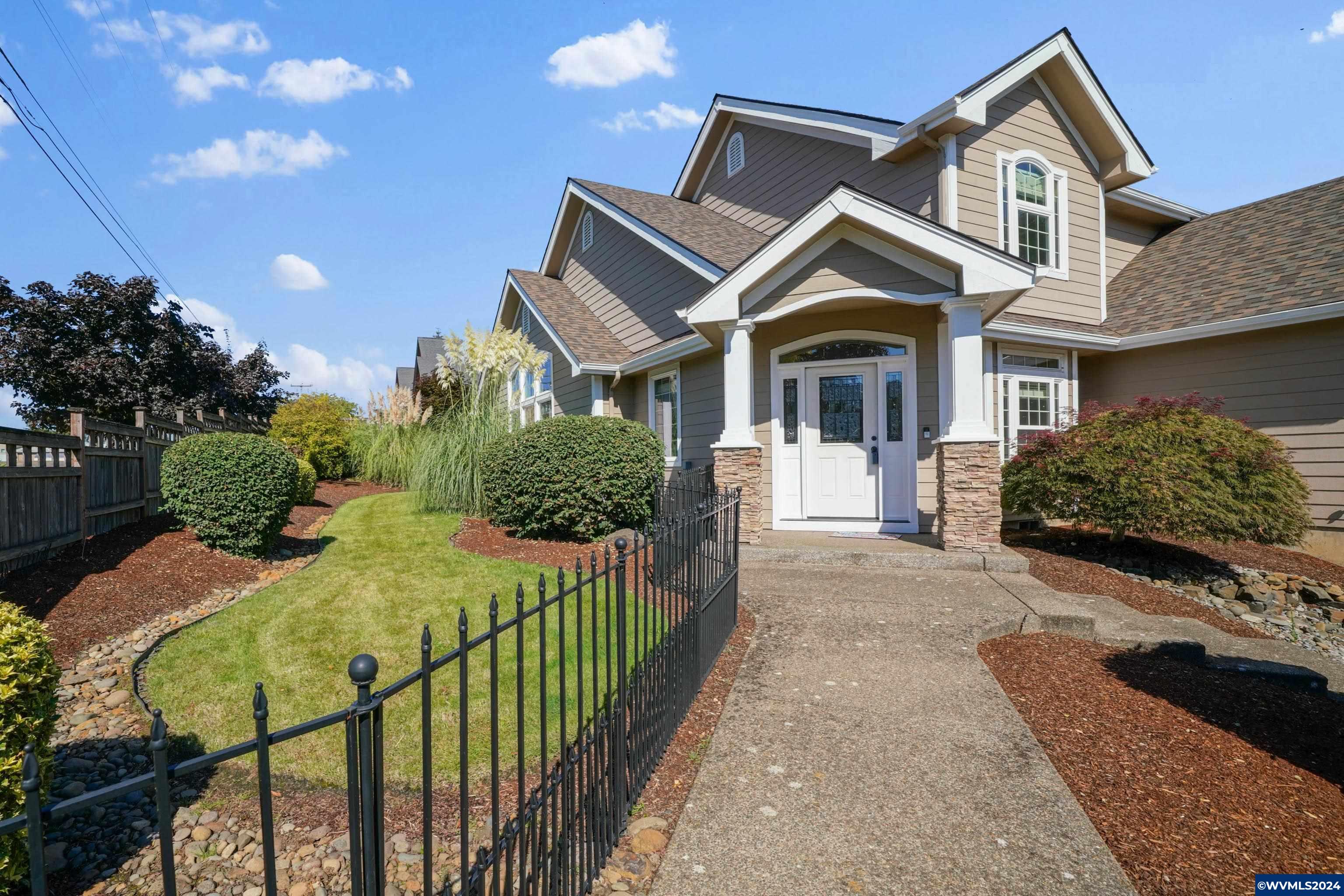 Barberry Ave, Dallas, OR 97338