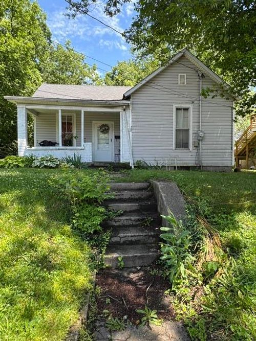 132 Wilderness Rd, Danville, KY, 40422-1650 | Card Image