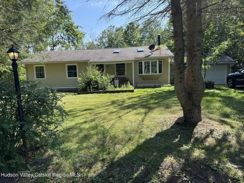 935 Goshen St, Jewett, NY, 12444-5123 | Card Image