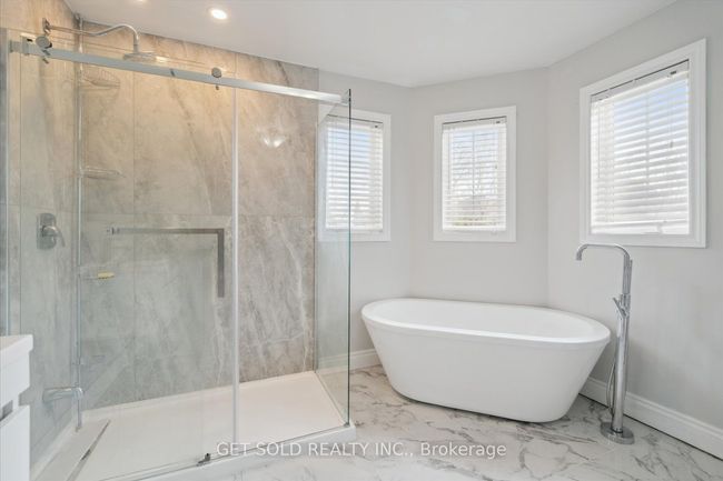 1 Mckie Crt, House other with 7 bedrooms, 4 bathrooms and 8 parking in Ajax ON | Image 30