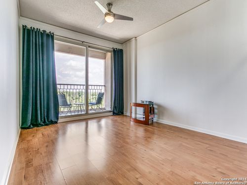 apt-503-1 Towers Park Ln, San Antonio, TX, 78209-6420 | Card Image