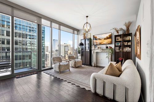 apt-1312-1212 Laurel St, Nashville, TN, 37203-4427 | Card Image