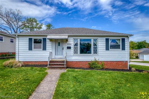 2906 Priscilla Ave, Parma, OH, 44134-4229 | Card Image