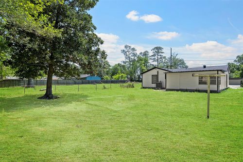 7817 Woodlyn Rd, Houston, TX, 77028-1826 | Card Image