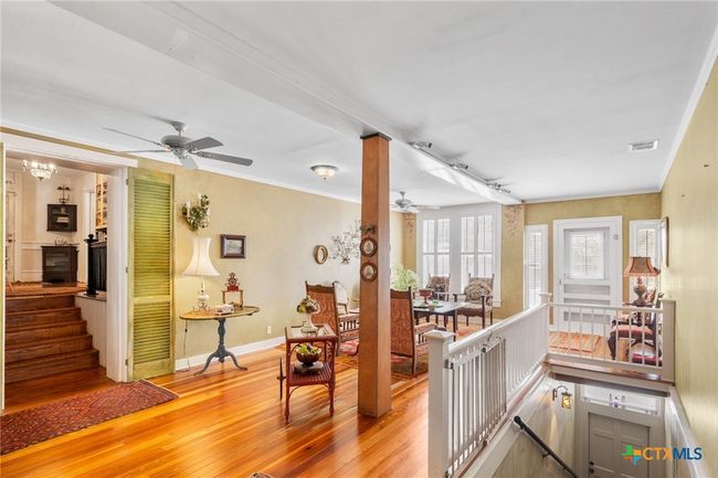 110 - 102 N Courthouse Sq, House other with 6 bedrooms, 4 bathrooms and null parking in Goliad TX | Image 4