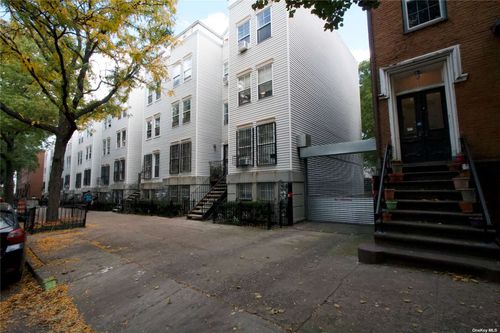 b-113 Vanderbilt Avenue, Clinton Hill, NY, 11205 | Card Image