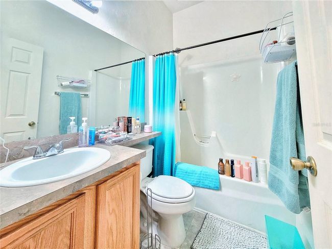 APT-127 - 3584 30 Th Way, Condo with 2 bedrooms, 3 bathrooms and null parking in GAINESVILLE FL | Image 20