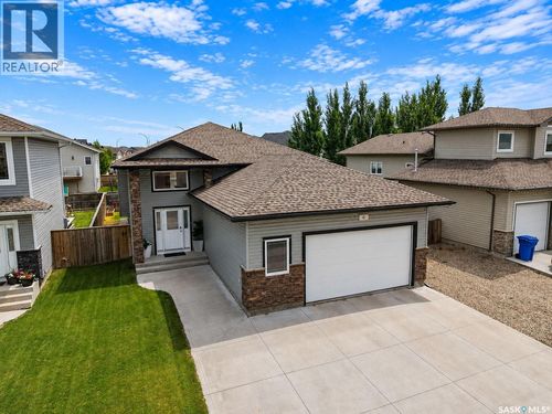 6 Guy Dr, Prince Albert, SK, S6X0A3 | Card Image