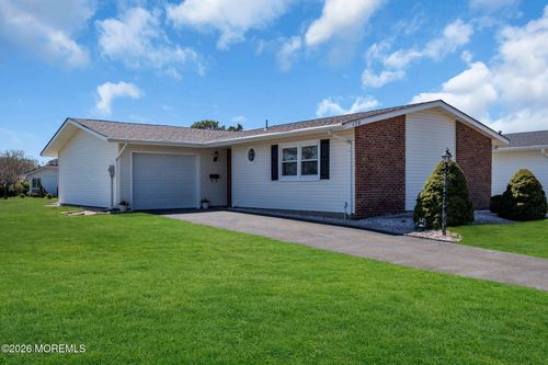 138 Clay Cir, Brick, NJ, 08724-2461 | Card Image