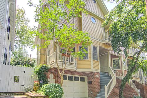 110 Ann St, Wilmington, NC, 28401-4410 | Card Image