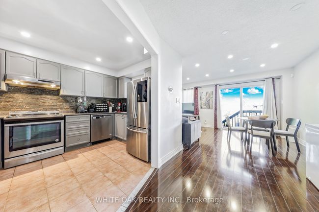 26 - 1867 Kingston Rd, Condo with 3 bedrooms, 3 bathrooms and 1 parking in Pickering ON | Image 9