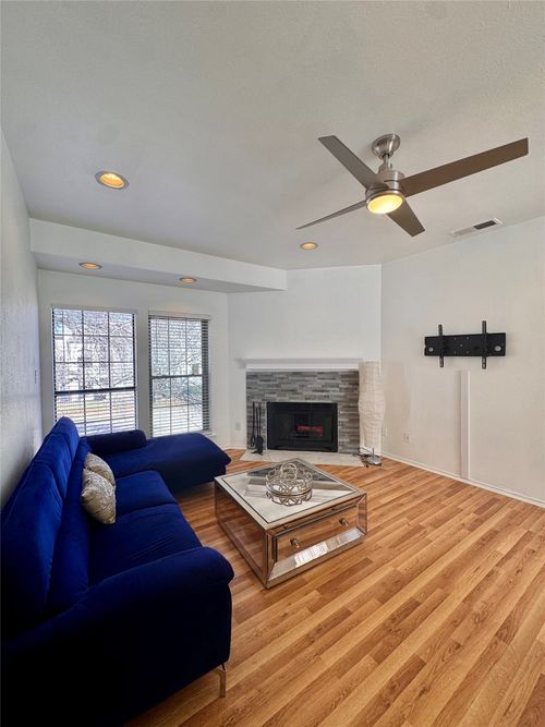 276-5100 Verde Valley Lane, Dallas, TX, 75254 | Card Image