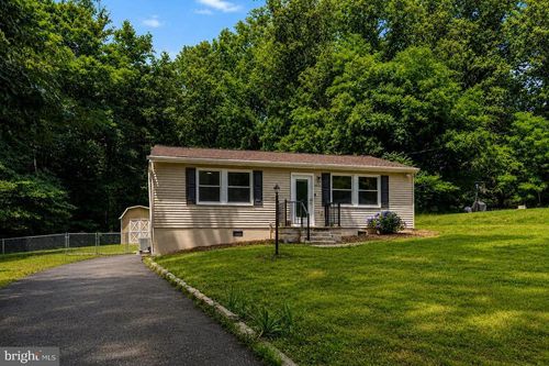 8595 Fairground Rd, BEL ALTON, MD, 20611-3070 | Card Image