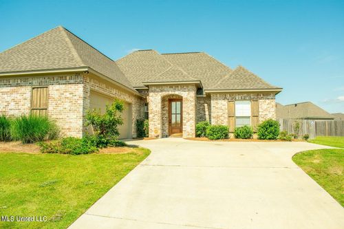 216 Buttonwood Ln, Canton, MS, 39046-6604 | Card Image