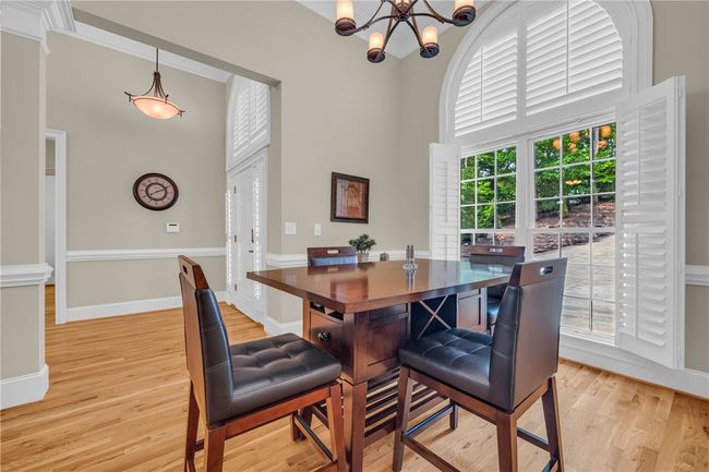 Formal Dining | Image 9