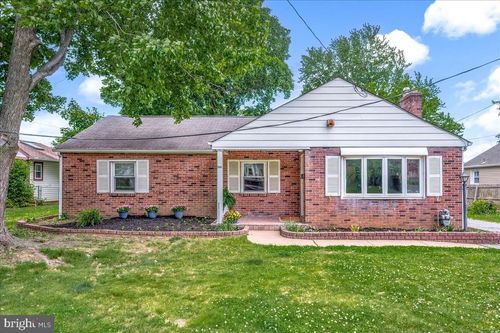 504 Springhill Ave, Wilmington, DE, 19809-2948 | Card Image