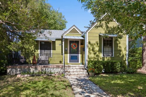 702 E 45th 1/2 Street, Austin, TX, 78751 | Card Image