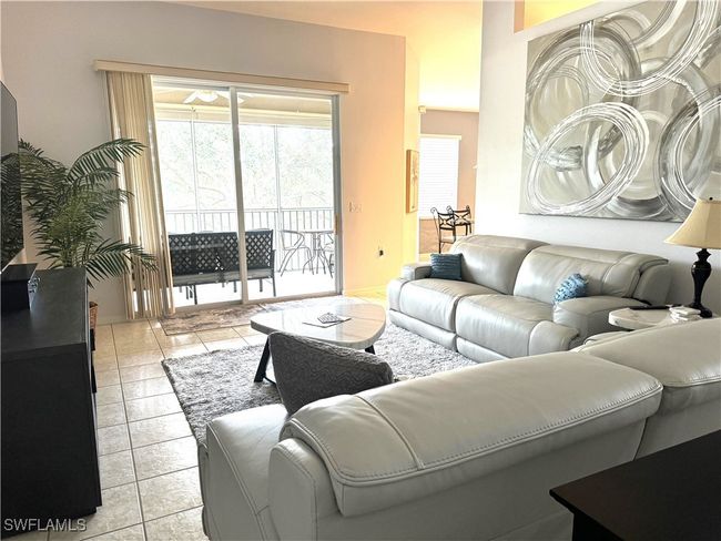 APT-202 - 3445 Grand Cypress Dr, Condo with 3 bedrooms, 2 bathrooms and null parking in Naples FL | Image 6