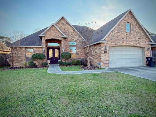 3741 Debbie Ave, Groves, TX, 77619-6701 | Card Image