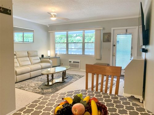 16a-16 Newport Ct, Deerfield Beach, FL, 33442 | Card Image