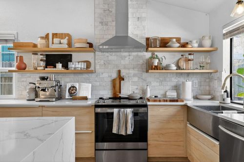 4951 Kurz Cir, Carmichael, CA, 95608-3578 | Card Image