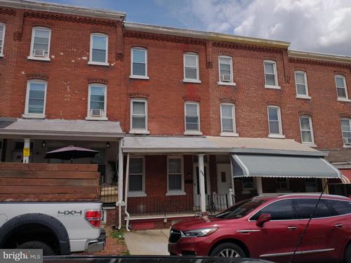 247 E Oak St, NORRISTOWN, PA, 19401-4044 | Card Image