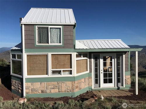 237 Spring Canyon Rd, Orondo, WA, 98843-9819 | Card Image