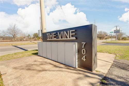 704 Yegua St, Bryan, TX, 77801-2937 | Card Image
