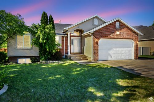 1988 7800, South Weber, UT, 84405-9233 | Card Image