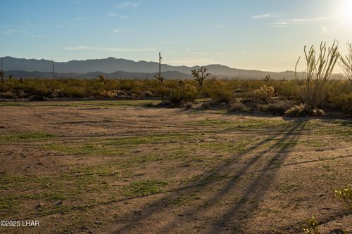 29 S Carmen Rd, Yucca, AZ, 86438 | Card Image