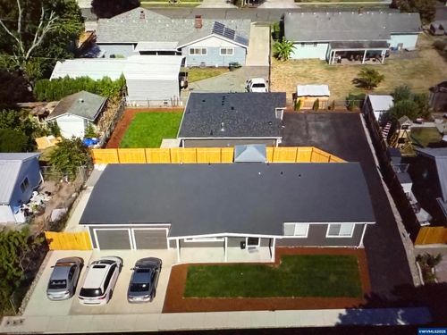 4576 46th Ave Ne, Salem, OR, 97305-3107 | Card Image