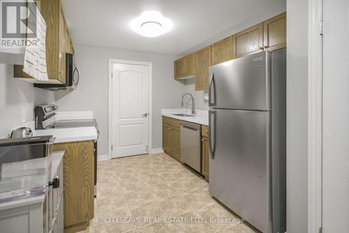 104-6350 Dorchester Road, Niagara Falls (Dorchester), ON, L2G0A1 | Card Image