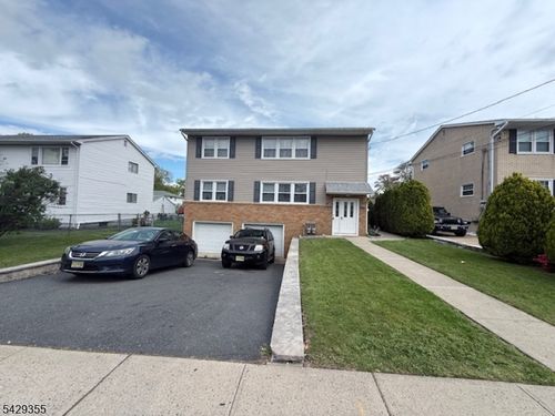 2-220 Centre St, Nutley, NJ, 07110-2830 | Card Image