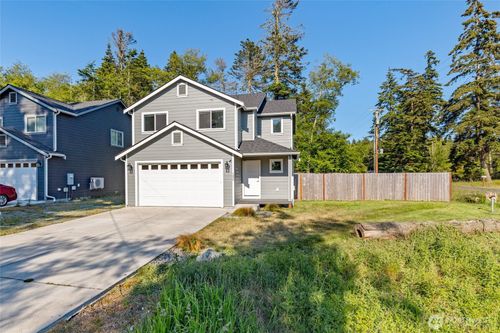 1299 Russell Dr, Coupeville, WA, 98239-4102 | Card Image