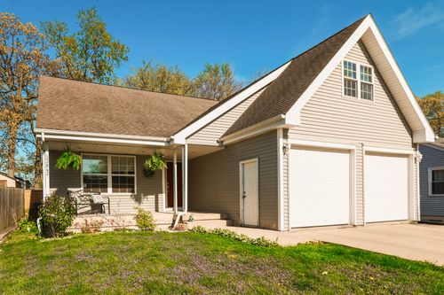 33843 N 2nd St, Gages Lake, IL, 60030-1766 | Card Image