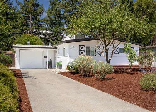 769 M Street, Davis, CA, 95616 | Card Image