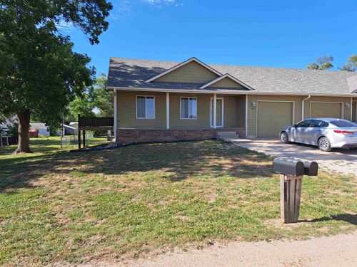 235 W Wood St, Clearwater, KS, 67026-9403 | Card Image