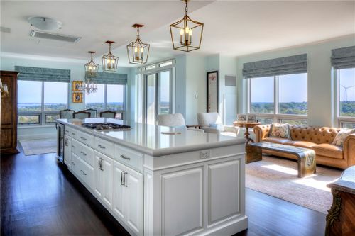 apt-1806-1 Tower Dr, Portsmouth, RI, 02871-1640 | Card Image