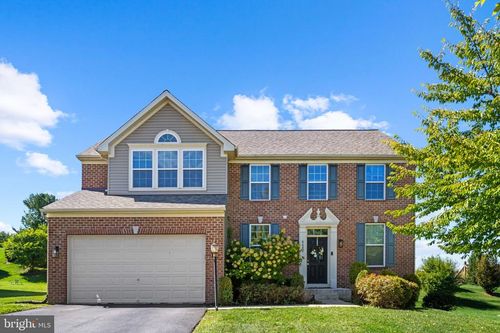 8608 Diamond Run Ct, SEVEN VALLEYS, PA, 17360-7800 | Card Image