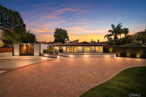 9916 Rathburn Ave, Northridge, CA, 91325-1030 | Card Image